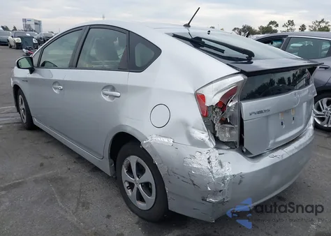 2013 Toyota Prius Two из США, поврежденный, VIN JTDKN3DU2D1725933